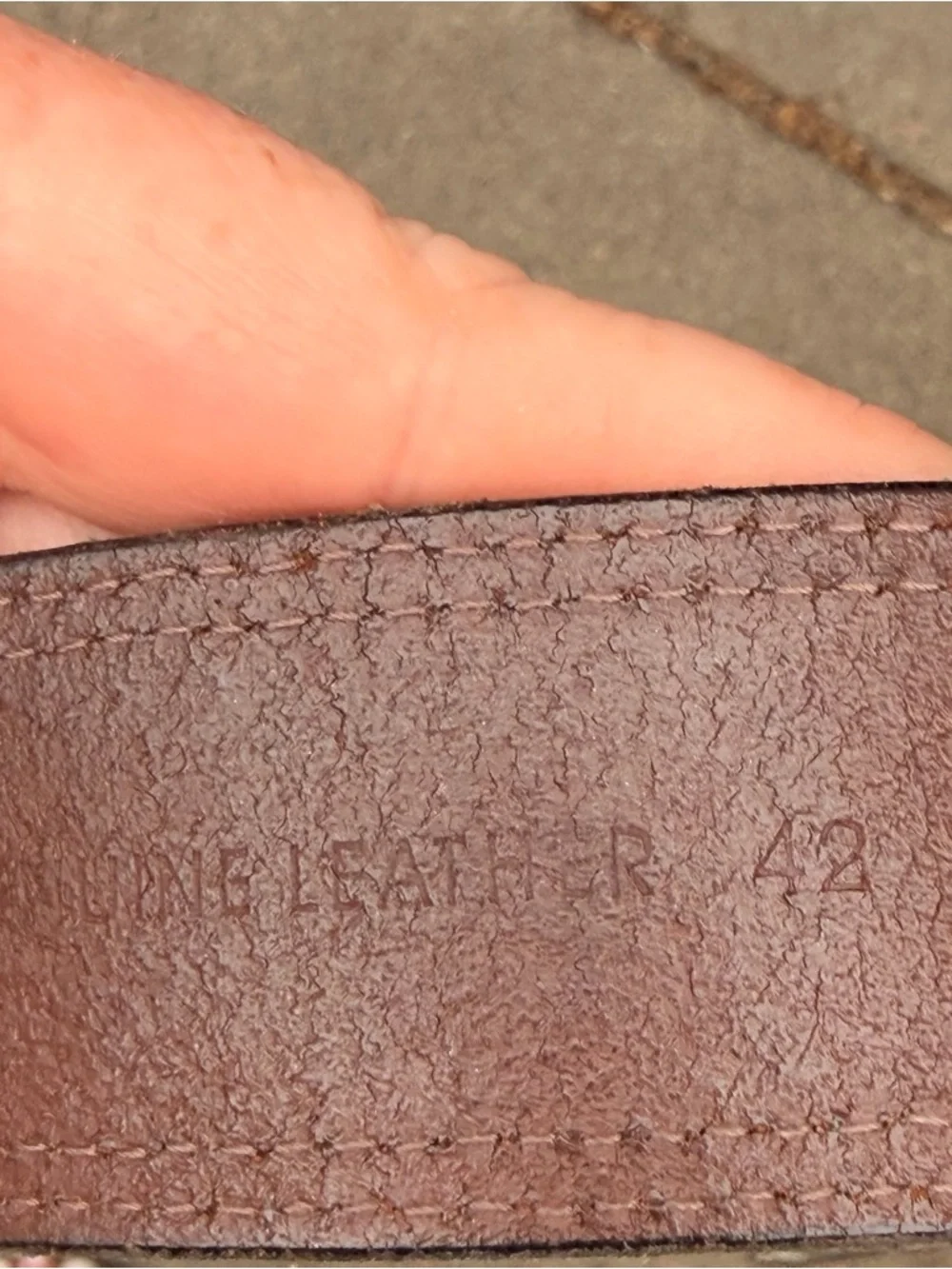 Carhartt Brown Textured Leather Belt with Silver Buckle Size 42
